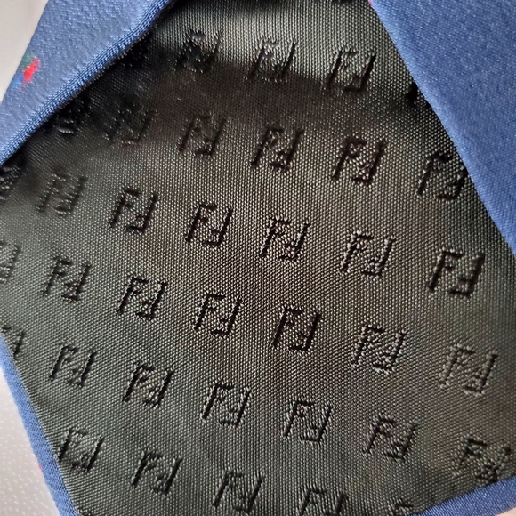 Fendi Blue & Floral Silk Tie - Picture 4 of 4